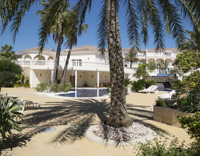 Apartamento de lujo en complejo vacacional Benissa Costa