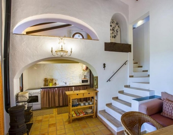 Finca with sea views in Moraira open to offers