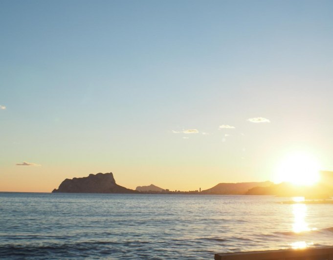 Finca with sea views in Moraira open to offers