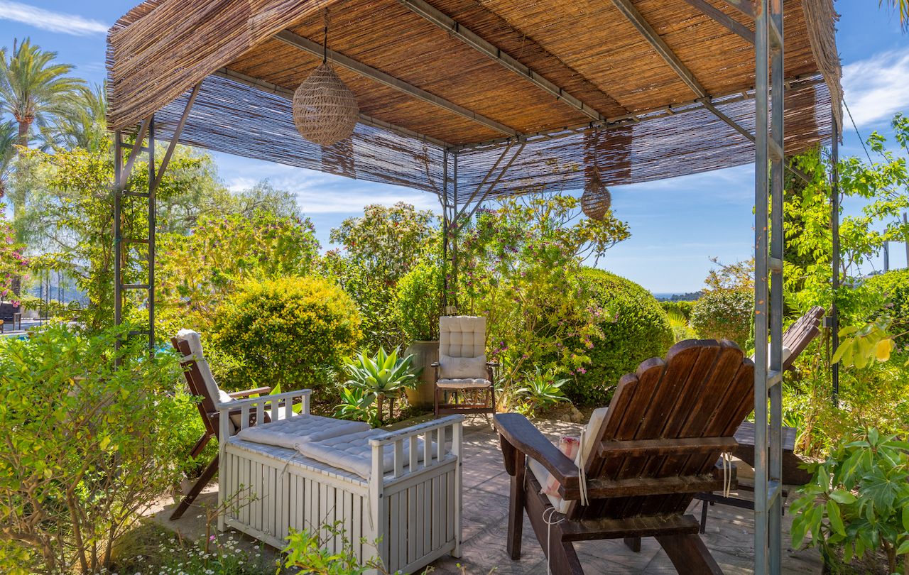 Finca con vistas al mar en Moraira abierta a ofertas