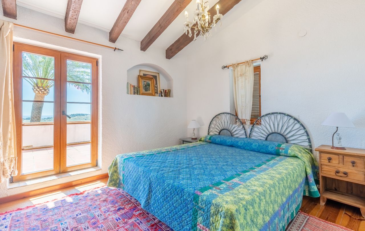 Finca con vistas al mar en Moraira abierta a ofertas