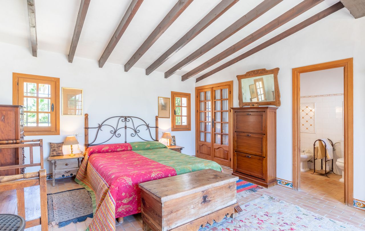 Finca con vistas al mar en Moraira abierta a ofertas