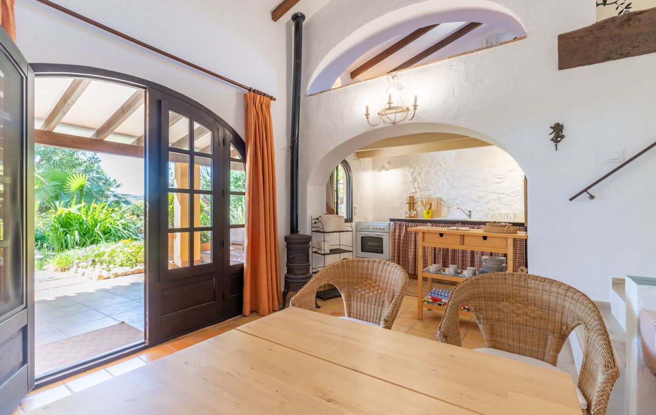 Finca con vistas al mar en Moraira abierta a ofertas