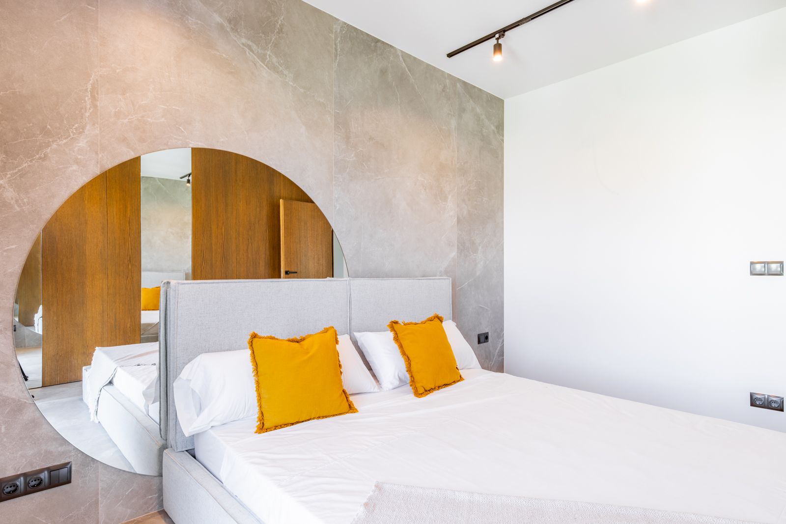 Schöne Designvilla mit atemberaubendem Panoramameerblick in der Gegend von Moraira.