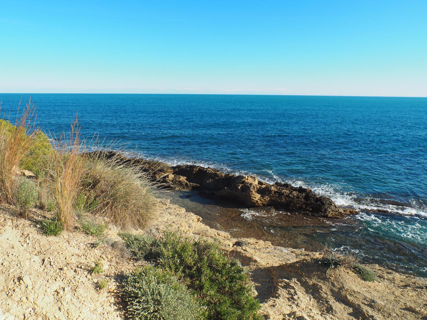 Beautiful villa for sale near the sea and golf in Moraira.