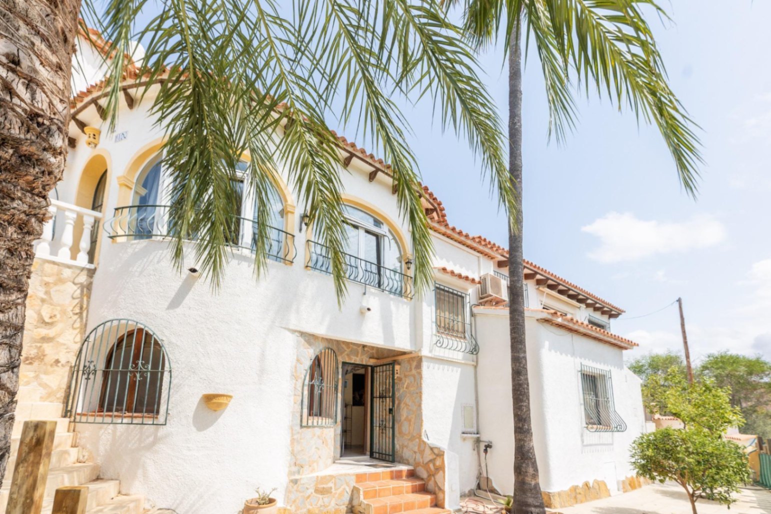 4167 - Villa bonita en venta cerca del mar y del GOLF en Moraira 