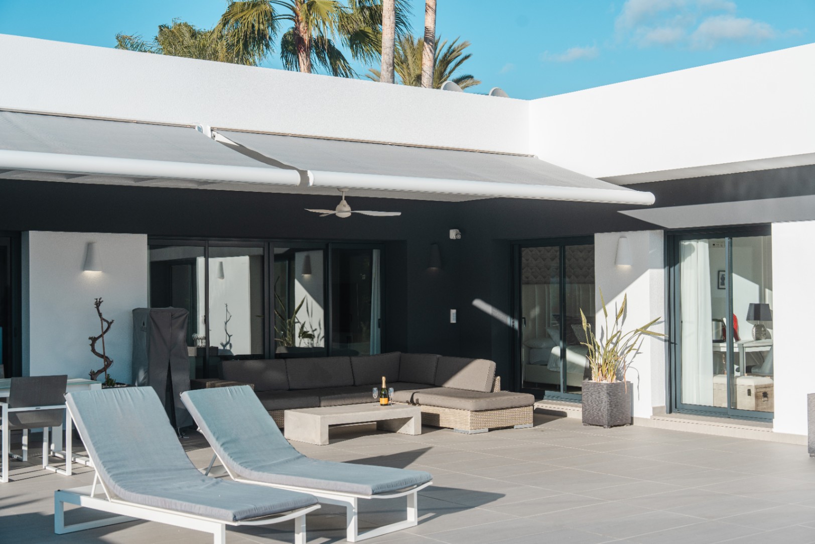 Villa elegante estilo moderno en Moraria en venta cerca del centro 