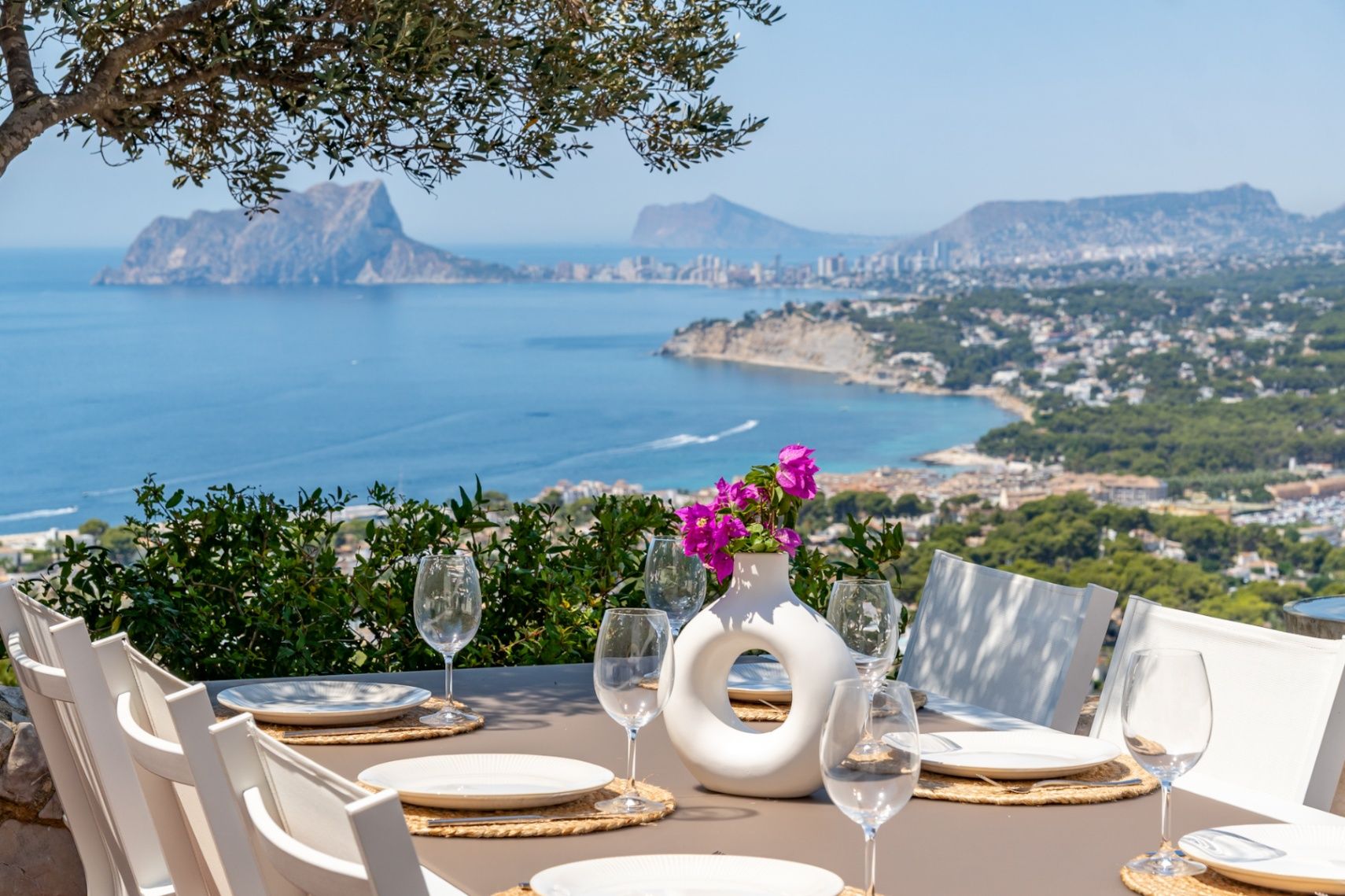 6627 - Independent Villa with Pool and Panoramic Sea Views in Moraira, Alicante for Sale