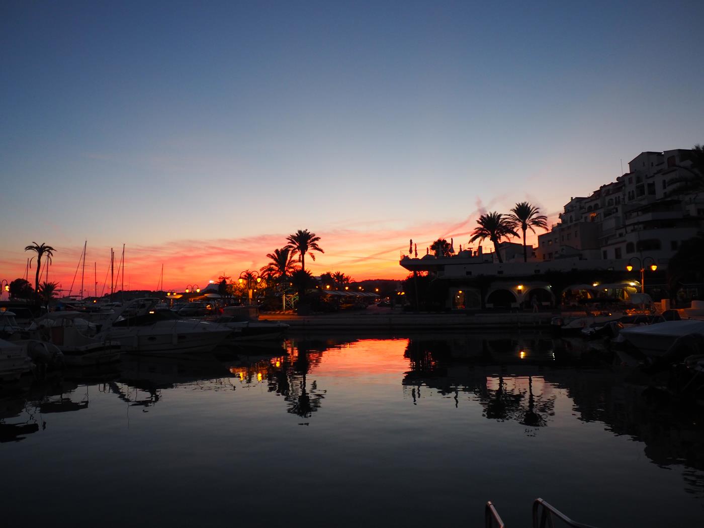 Bungalow en venta con 2 habitaciones en Moraira  Alicante