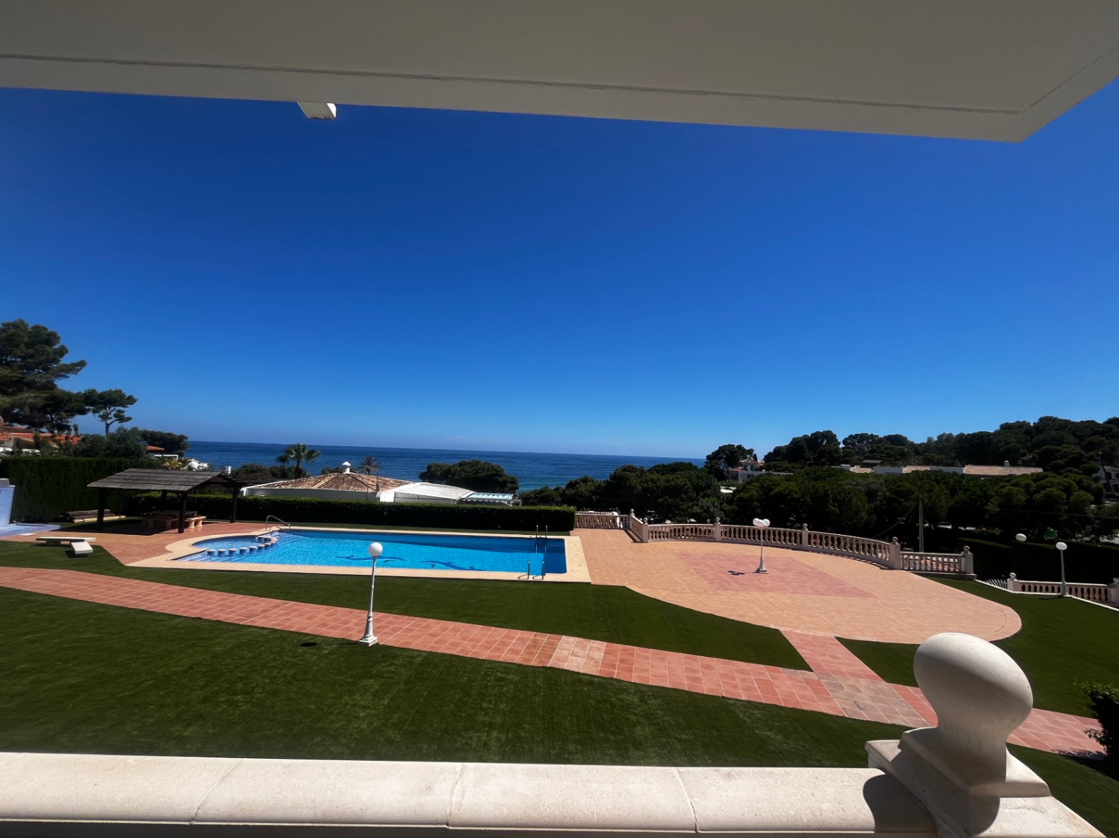 Luxury apartment for sale on Moraira Platgetes beach