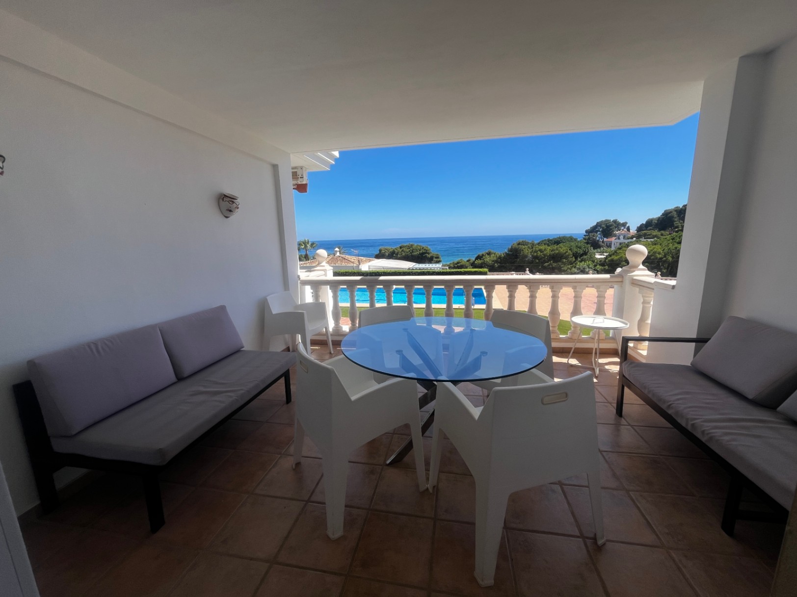 Luxury apartment for sale on Moraira Platgetes beach