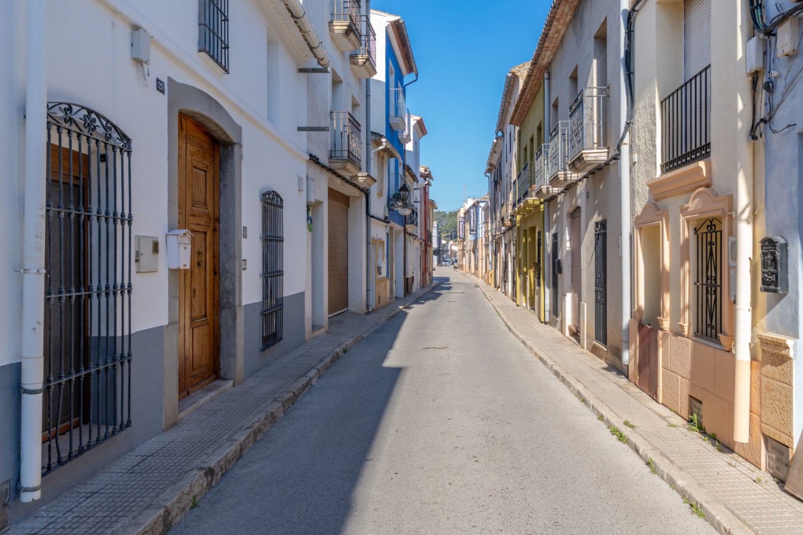 Te koop: Dorpshuis met 5 slaapkamers in Jalón, Alicante