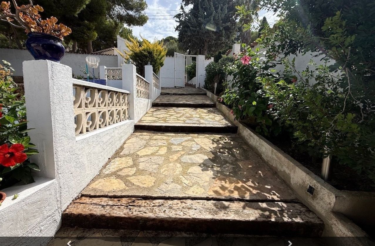 Villa à vendre à Paichi Moraira