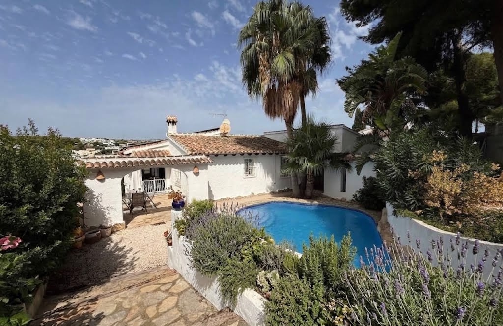 Villa à vendre à Paichi Moraira
