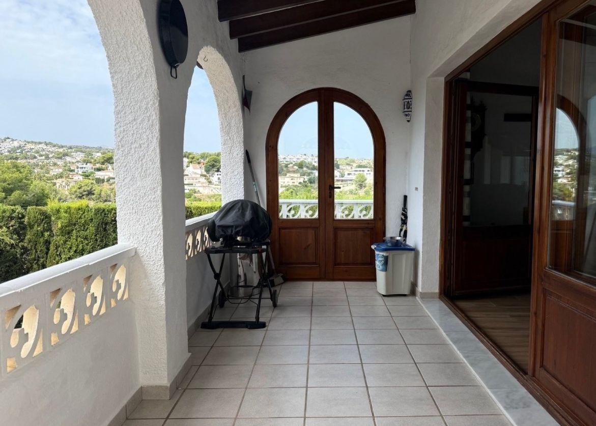 Villa à vendre à Paichi Moraira