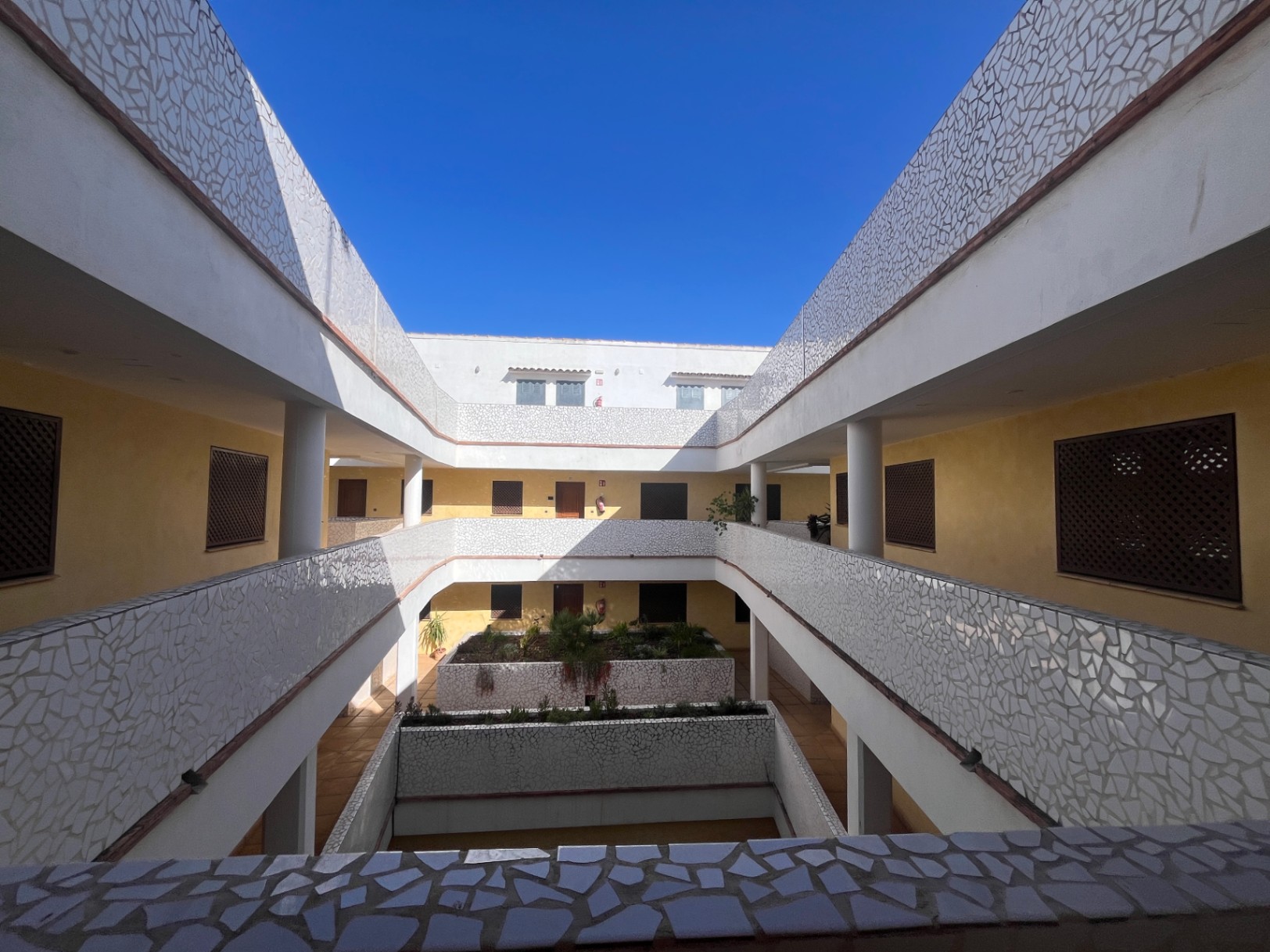 Apartamento con vistas bonitas  y ascensor a la venta en Xaló