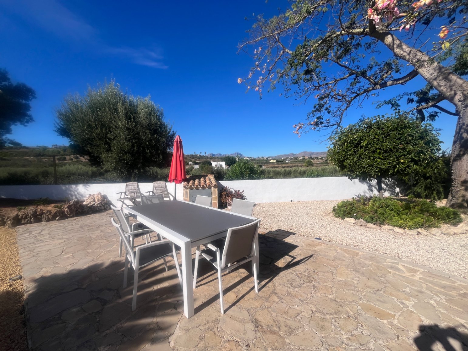 Charmante gerenoveerde finca te koop in Moraira