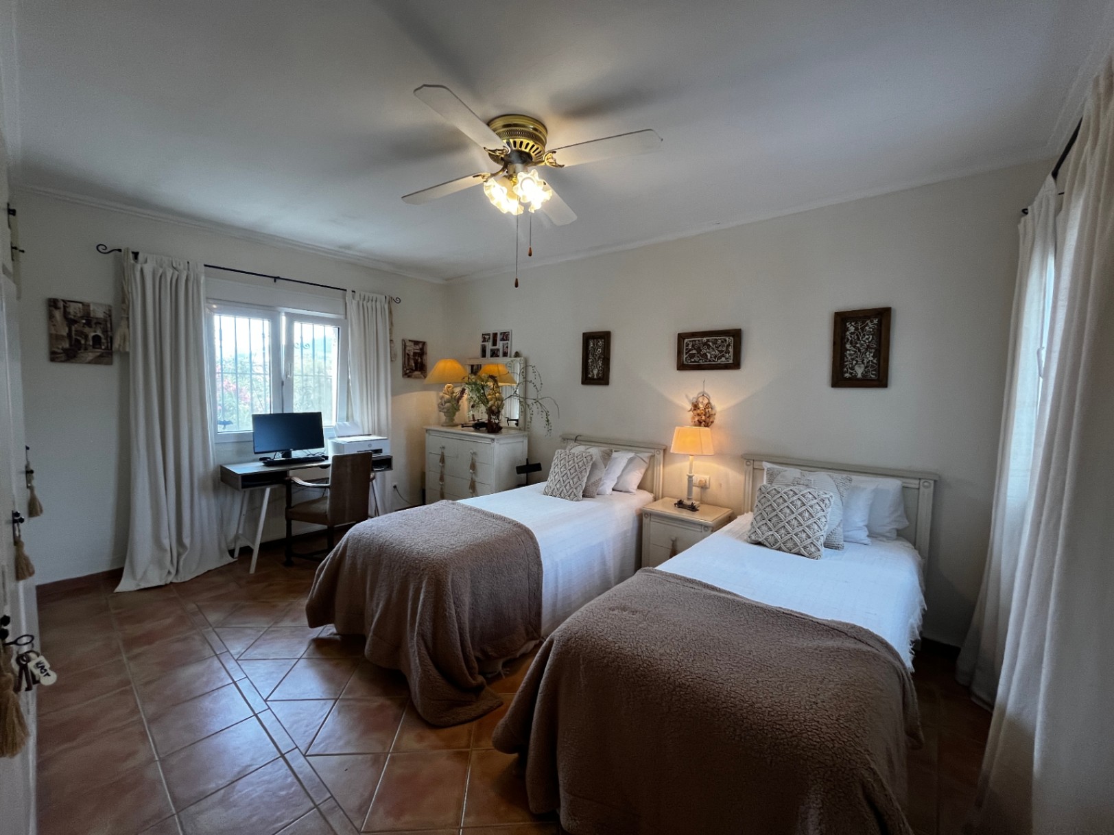 Wunderschöne Villa zum Verkauf in Jalon