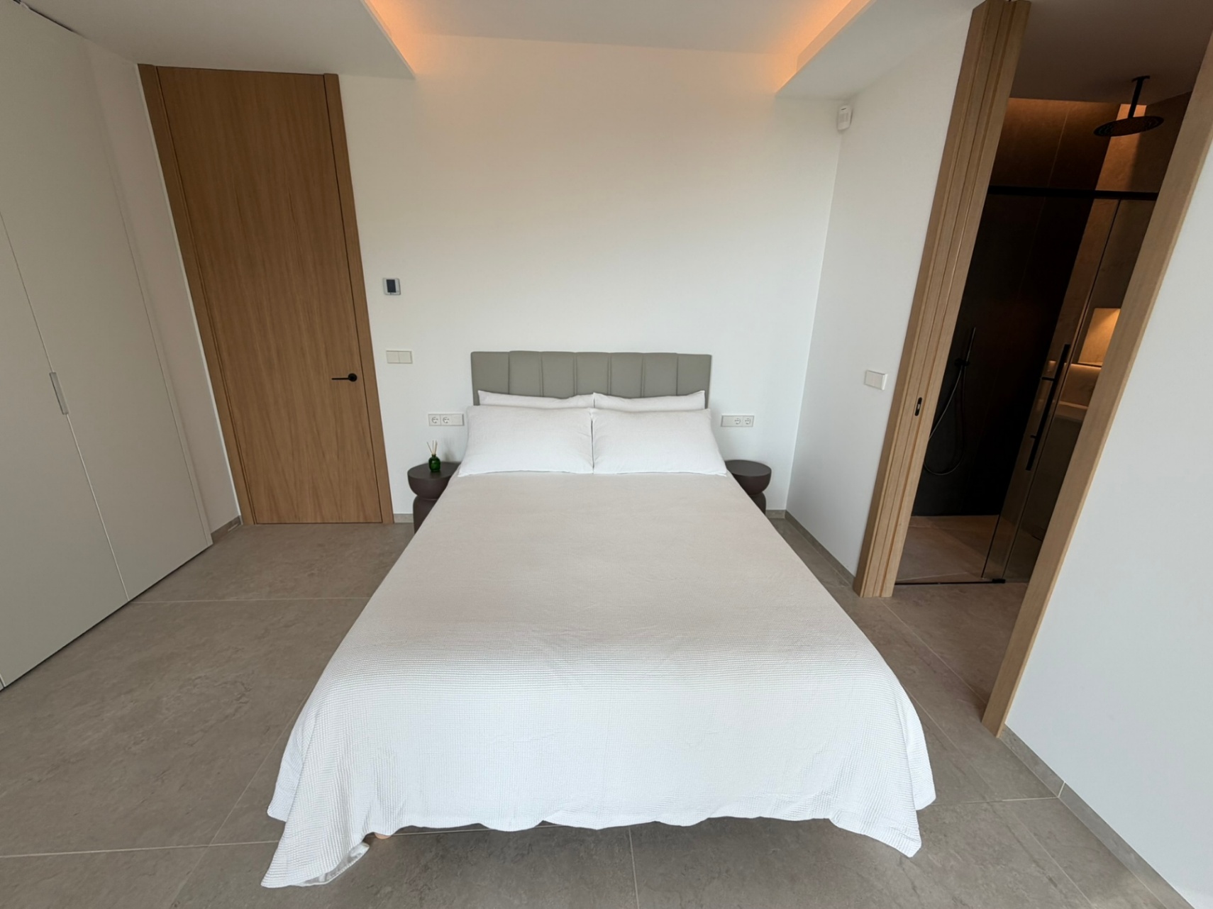 Moderne villa met zeezicht in Altea Alicante te koop