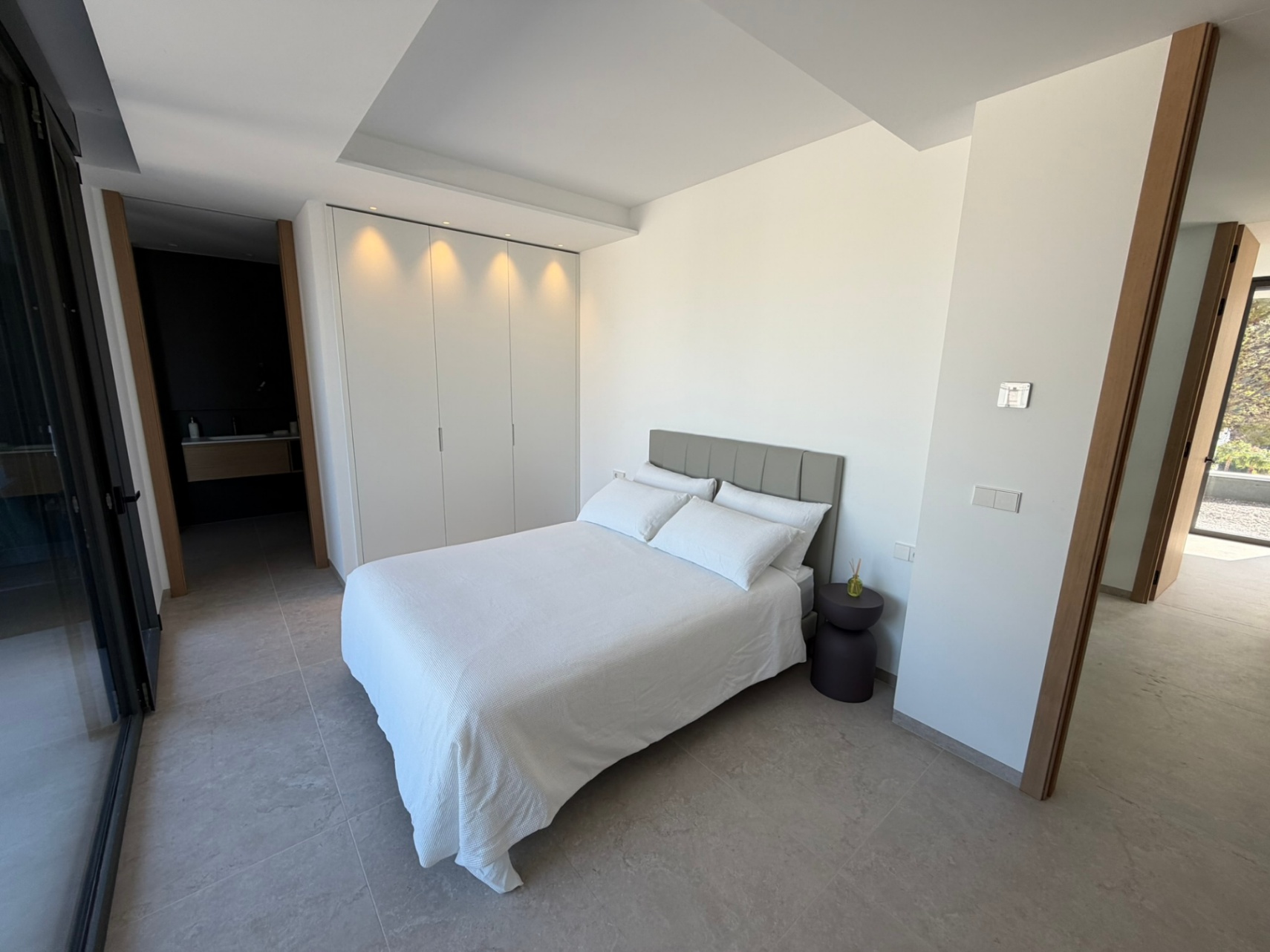Moderne villa met zeezicht in Altea Alicante te koop
