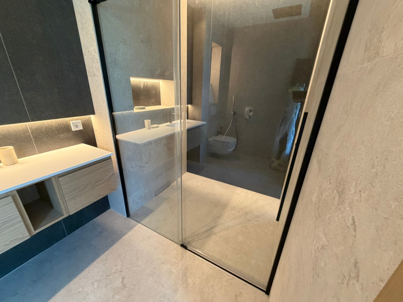 Moderne villa met zeezicht in Altea Alicante te koop
