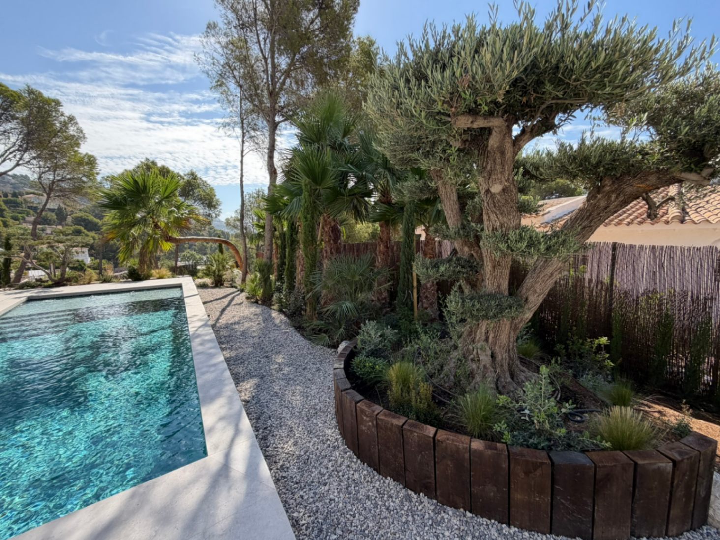 Moderne villa met zeezicht in Altea Alicante te koop