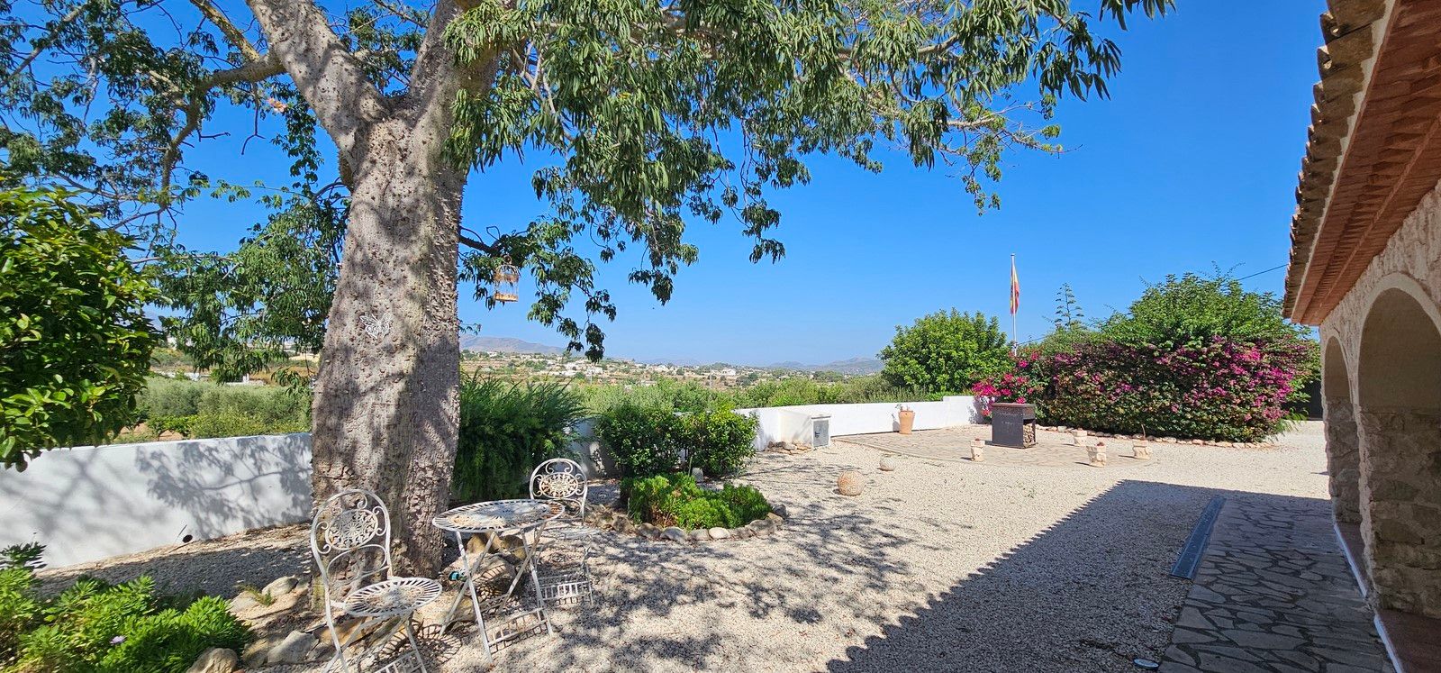 Charmante gerenoveerde finca te koop in Moraira
