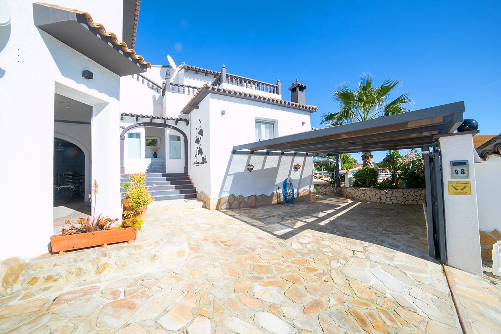 Villa auf dem Hügel des Moraira Clubs mit Meerblick