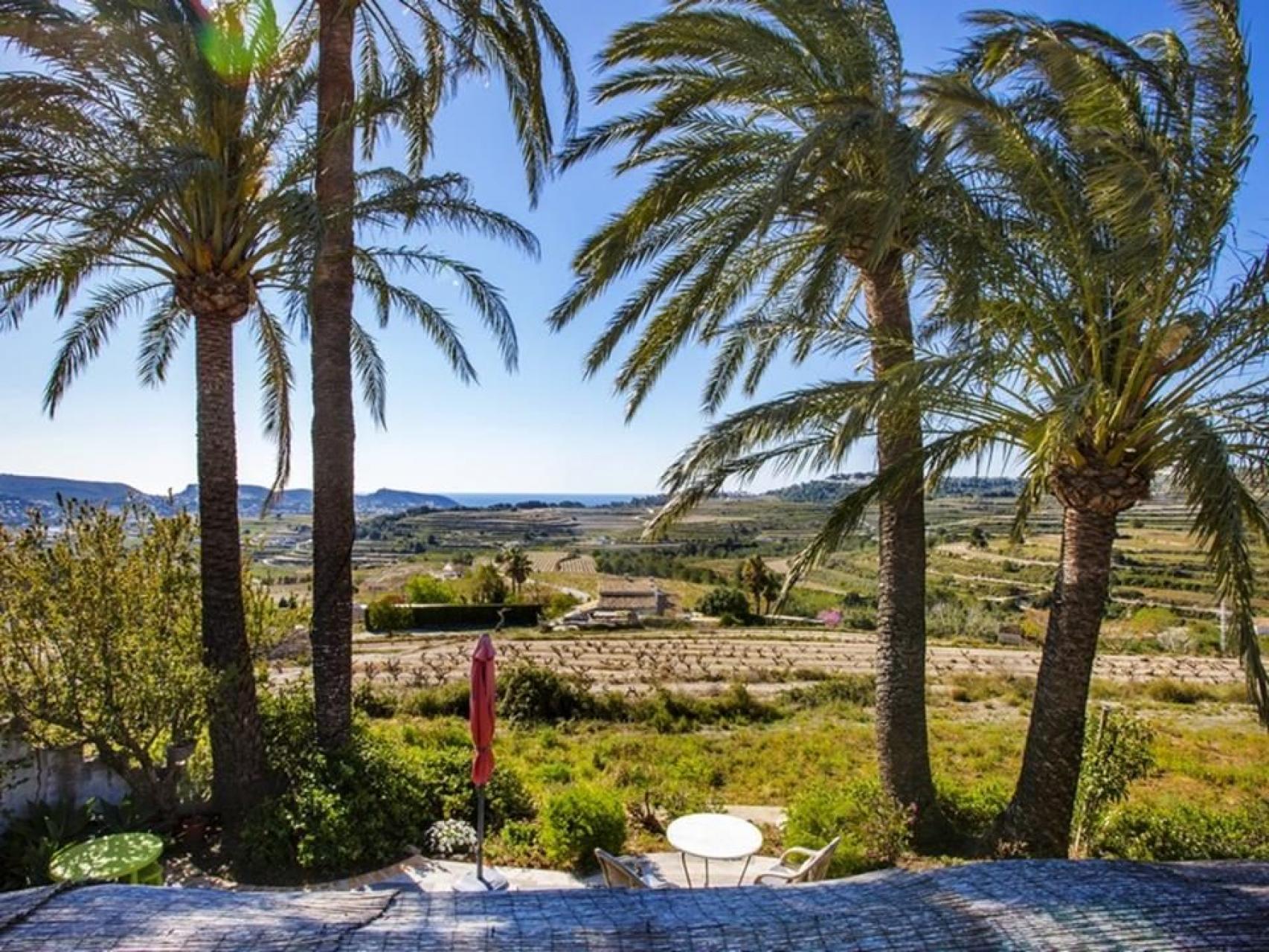 Finca con vistas al mar en Moraira abierta a ofertas
