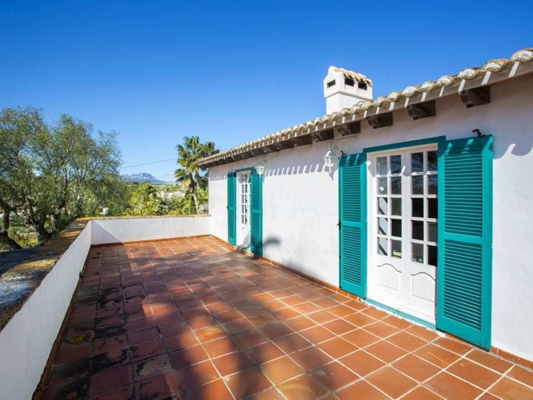 Finca con vistas al mar en Moraira abierta a ofertas